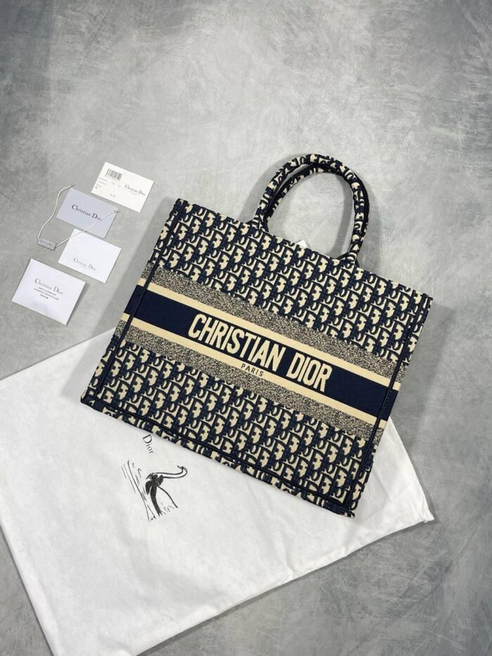 DIOR Tote Bag AAA Quality With Dust Bag